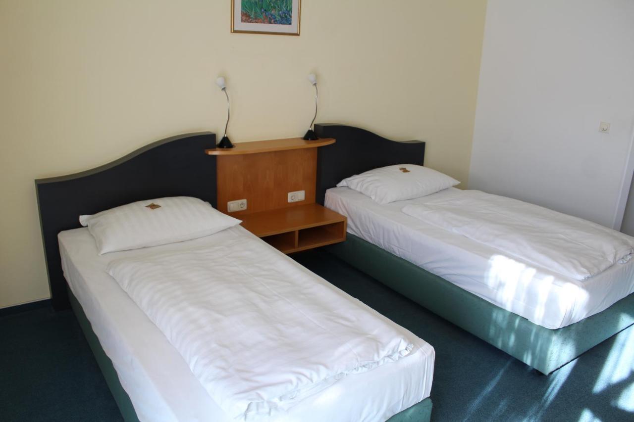 H+ Hotel Erfurt Zewnętrze zdjęcie